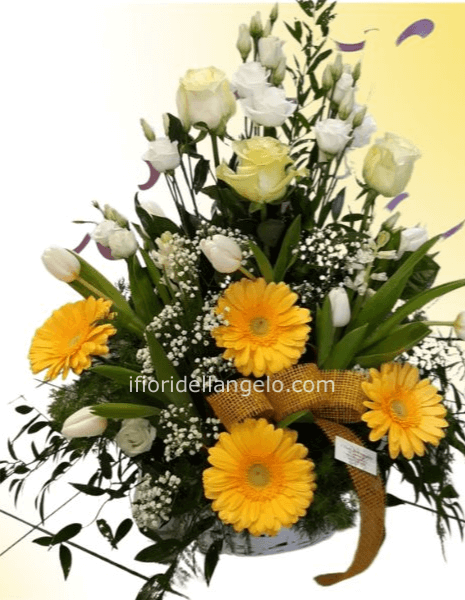 Composizione in cesto